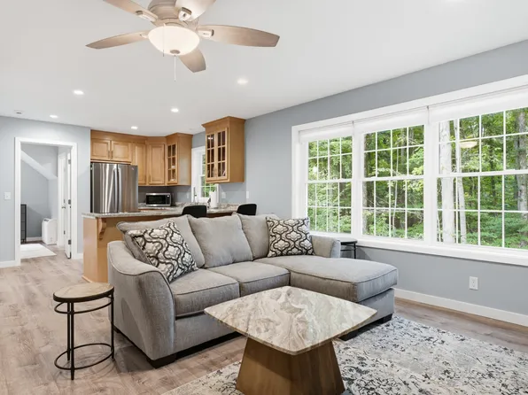 (undisclosed Address), Guilford, CT 06437