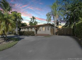 5863 SW 42nd St, Miami, FL 33155