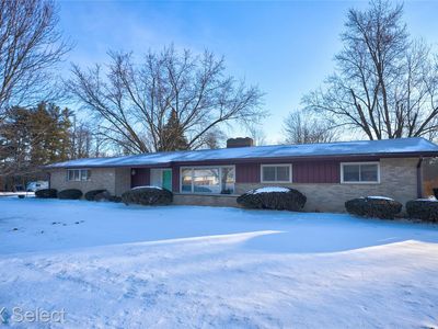 1504 Sun Terrace Dr, Flint, MI, 48532