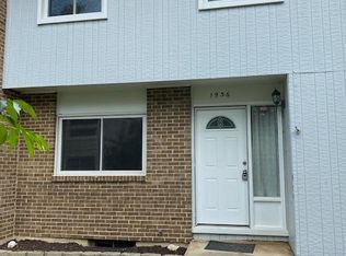 1936 Cambridge Dr, Crofton, MD 21114