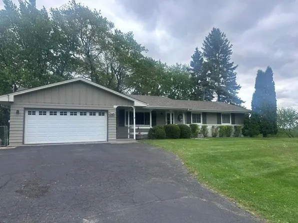 10643 Vessey Rd, Bloomington, MN 55437