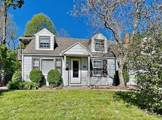 5128 Rinker Rd, Kansas City, MO 64129