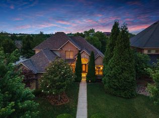 2484 Coroneo Ln, Lexington, KY 40509