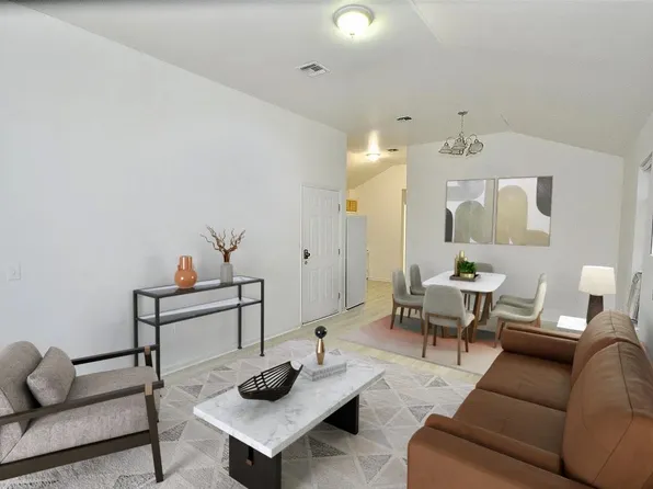 36 Jewett Avenue image 3 of 7