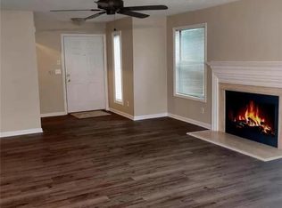 979 Stewarts Creek Dr APT 1, Fayetteville, NC 28314