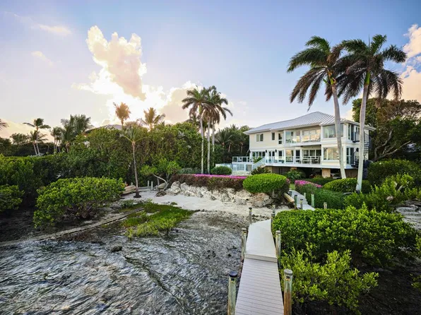16 Sunrise Cay Dr, Key Largo, FL 33037