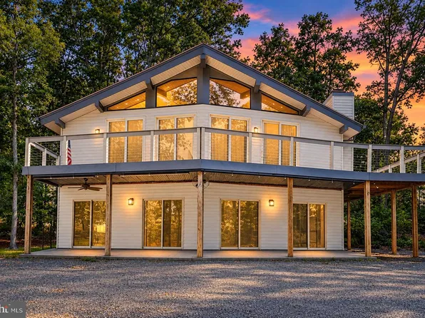 34 Windwood Coves Blvd, Mineral, VA 23117