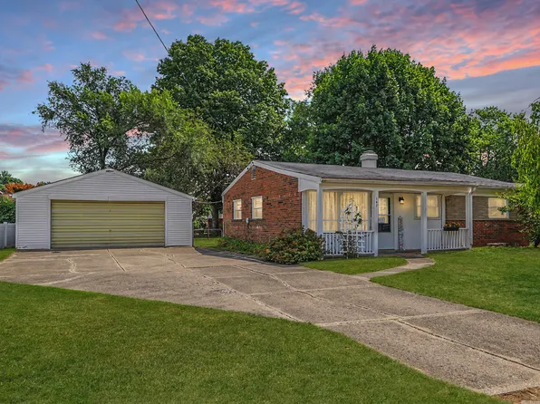 147 E Southfield Dr, Jackson, MI 49203