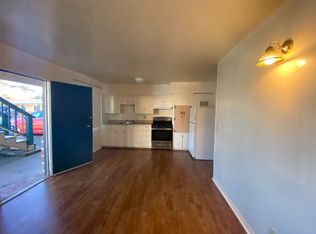 176 Palm Ave #180, Marina, CA