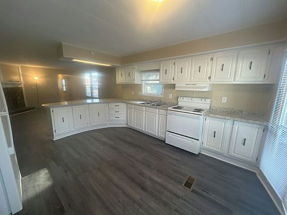 2nd image of 1325 Wenlon Dr Lot 17