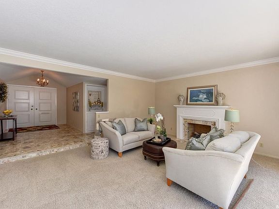 4th image of 4000 Crondall Dr