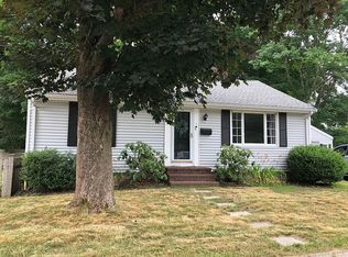 1 Sunset Ln, South Hamilton, MA 01982