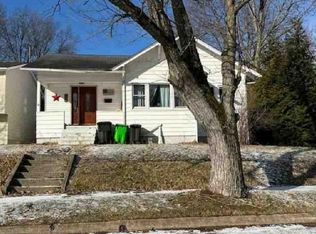 127 N 4th St, Rittman, OH 44270