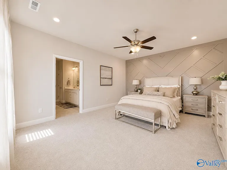 110 Moss Brook Ln — Photo 20