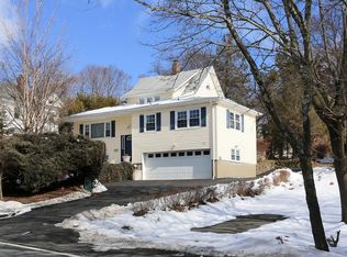 70 S Middletown Rd, Pearl River, NY 10965