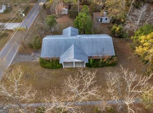 360 S Kennedy St, Metter, GA 30439