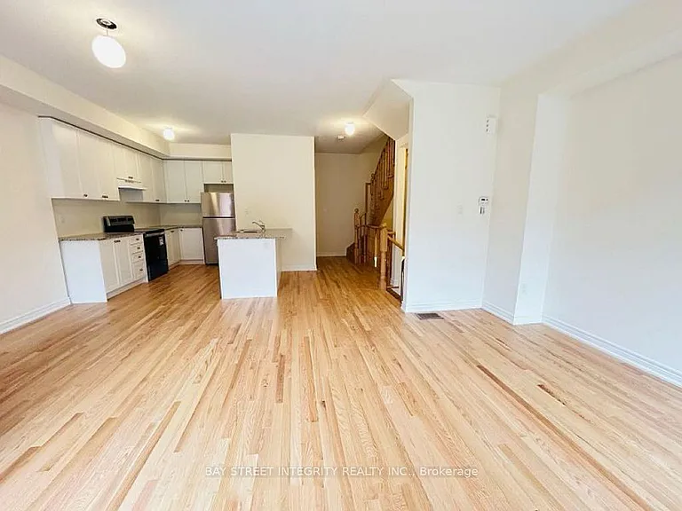 514 Littlewood Ln — Photo 9