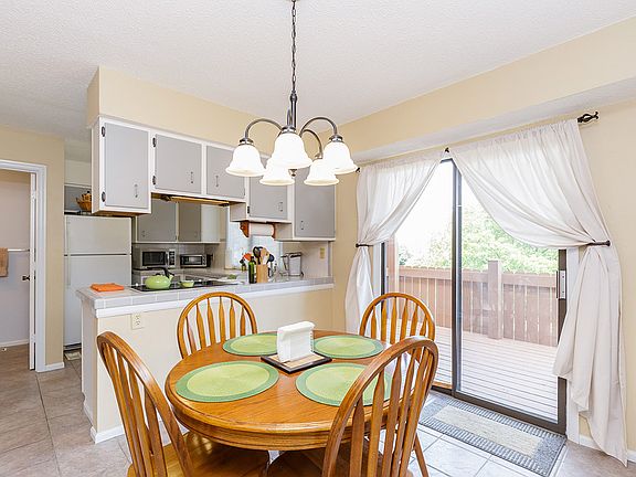 Call 314-550-1801 to view!