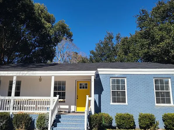 256 4th Ave, Chickasaw, AL 36611