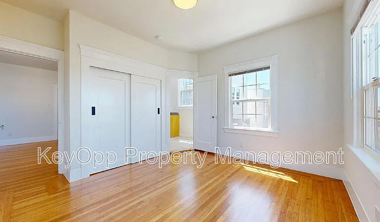1608 Balboa St — Photo 19