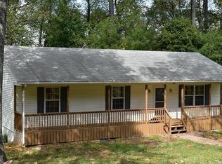 501 Tulip Poplar Dr, Linden, VA 22642