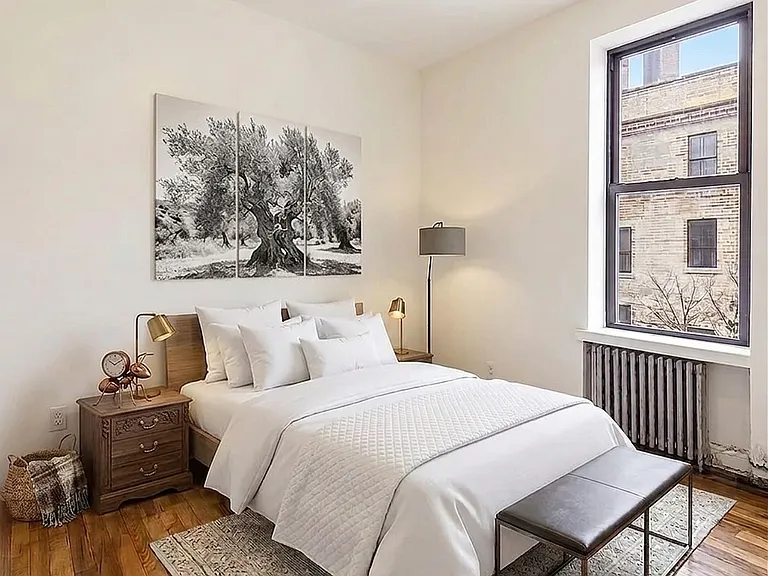 1166 1st Ave #5F — Photo 4