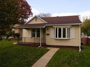 126 W Iowa St, Spring Valley, IL 61362