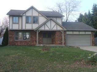 2296 Sawbury Blvd, Columbus, OH 43235