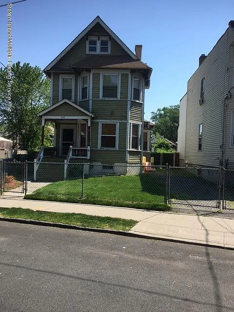 289 Taylor St photo 1
