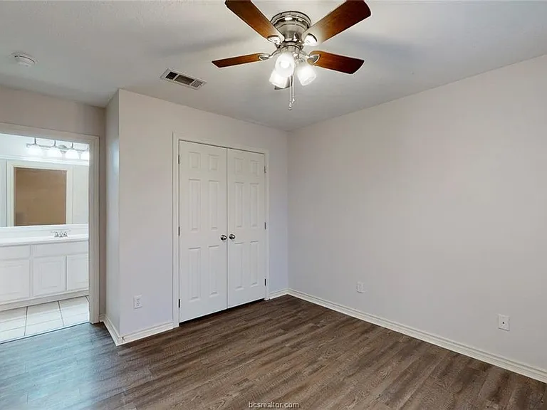 4015 Pomel Dr — Photo 8
