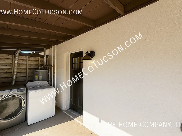 833 W Jacinto St — Photo 37