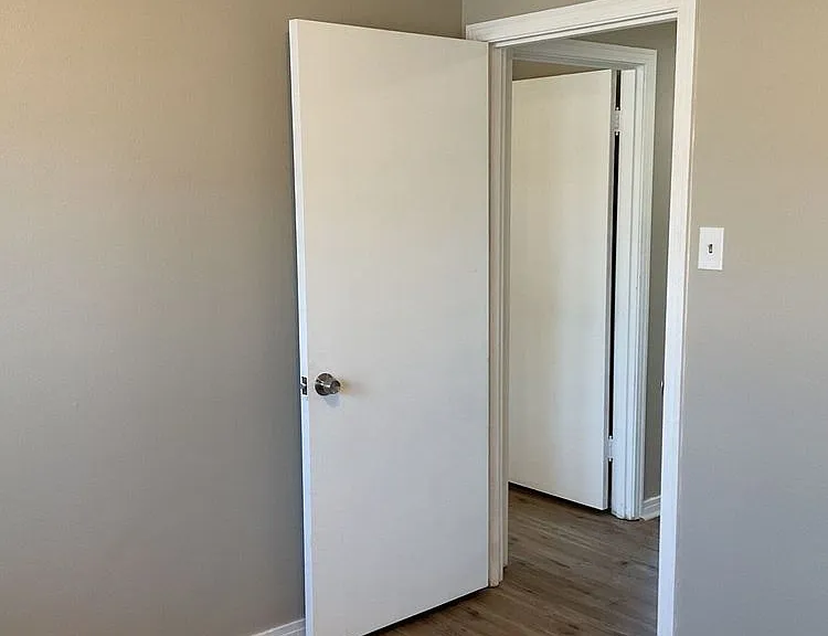 920 Fannin Loop — Photo 17