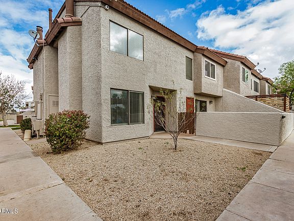 3rd image of 2040 S LONGMORE Street #71