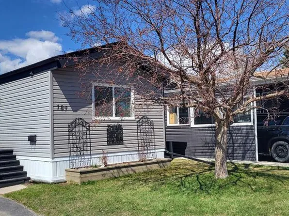 99 Arbour Lake Rd NW #189, Calgary, AB T3G 4E4