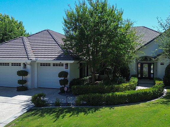 2nd image of 2911 Ragland Ct
