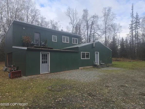 6281 S Panner Cir, Wasilla, AK 99623