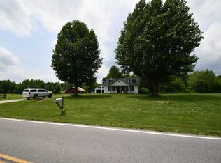 2120 W Mount Vernon Rd, Bethpage, TN 37022