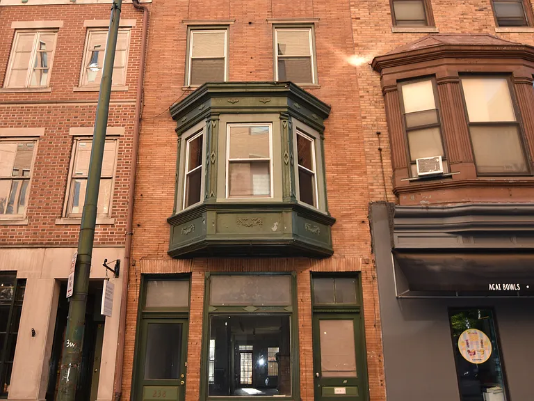 238 S 11th St #3 — Photo 1