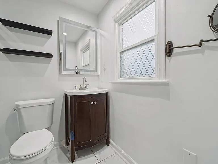 1757 Lafayette Dr — Photo 32