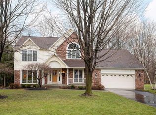 135 Squire Dr, Orchard Park, NY 14127