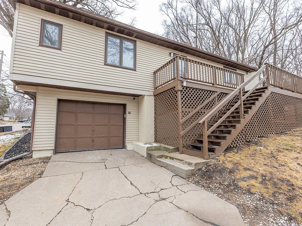 1st image of 2526 Macomb Ave