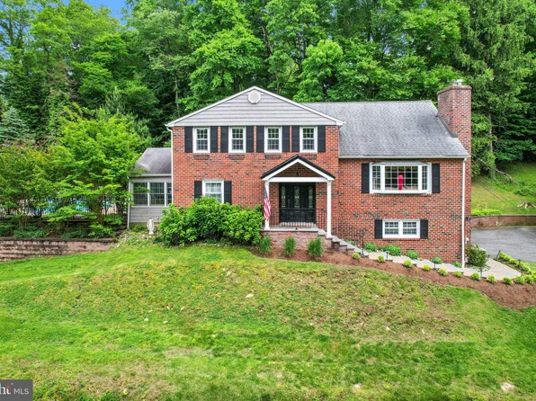 502 Braves Trail Ln, Media, PA 19063