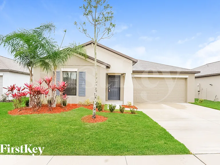 10104 Rose Petal Pl — Photo 1
