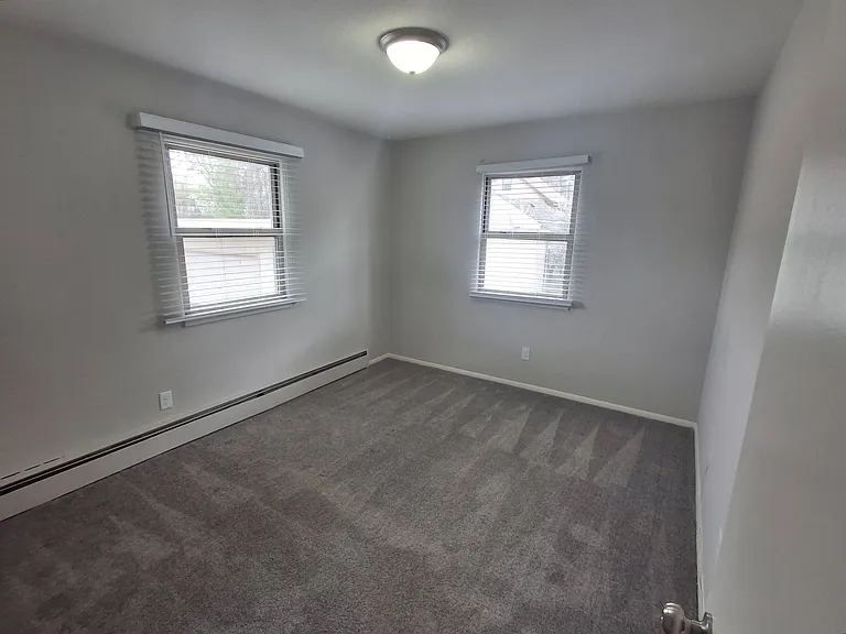 English Conway Place — Photo 53