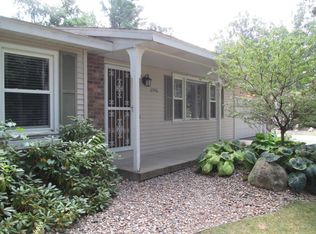 6946 Pinebrook Dr, Hudsonville, MI