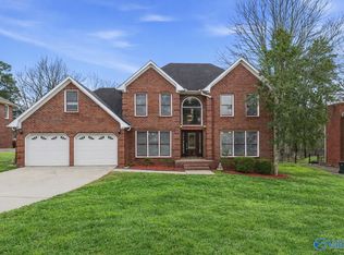 110 Heatherwood Dr, Madison, AL 35758