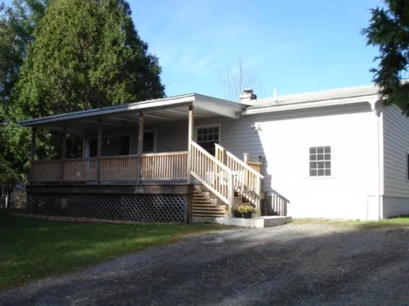 21 Palmear Rd, Freeville, NY 13068