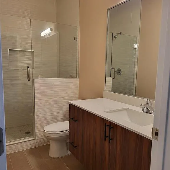 1037 French Ave #4 — Photo 3