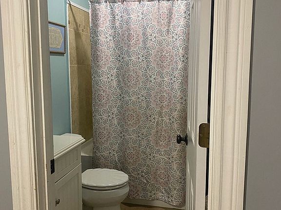 3rd image of 310 Branning Dr