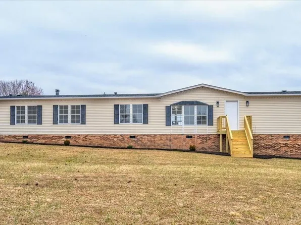 1010 Mason Trl, Nathalie, VA 24577